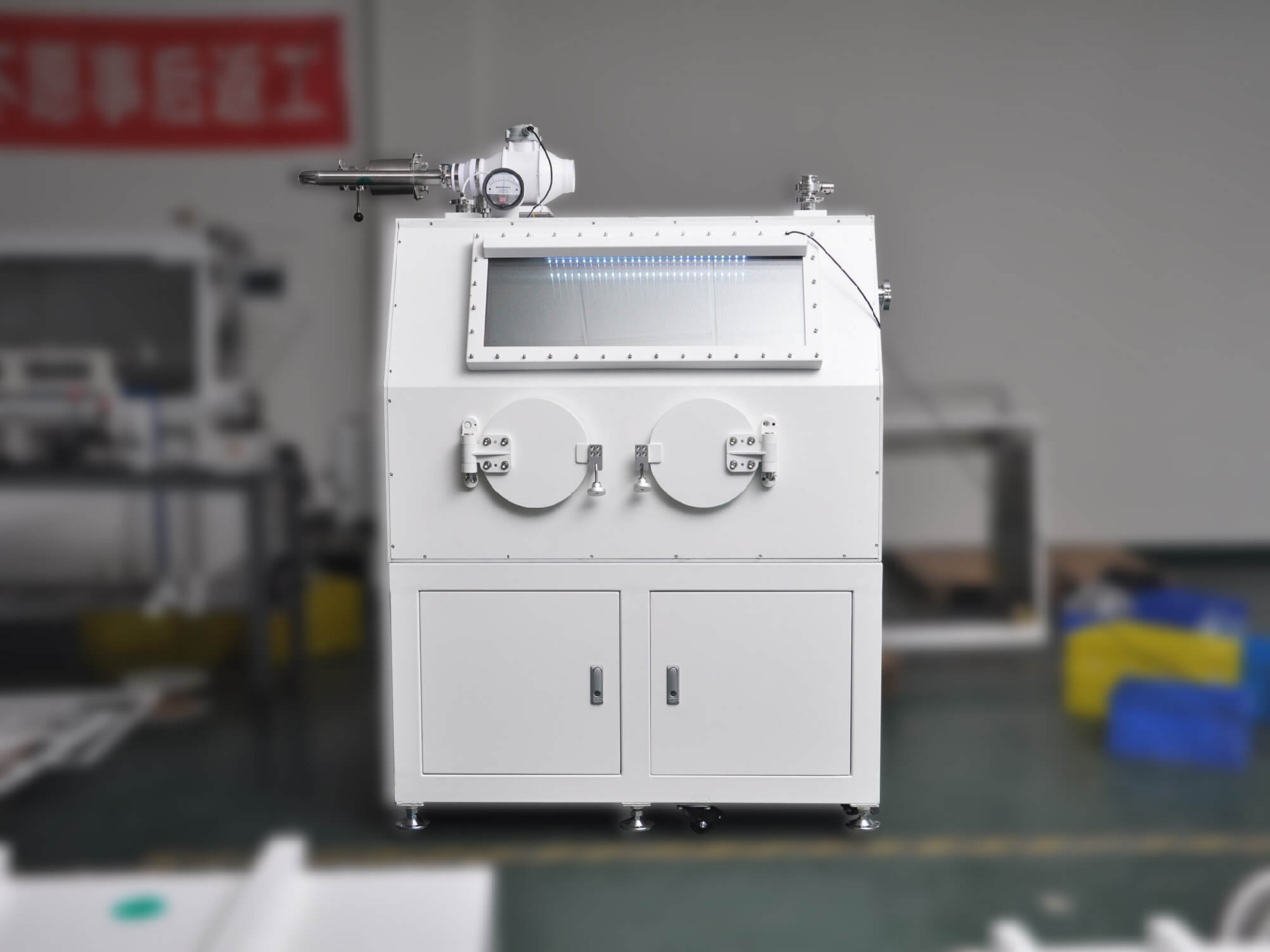 Nuclear-grade shielding glove box: A safety barrier for safe operation in a radiation environment